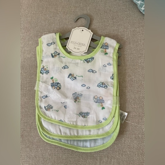 Kyle & Deena Bibs 3 PK - Picture 1 of 4